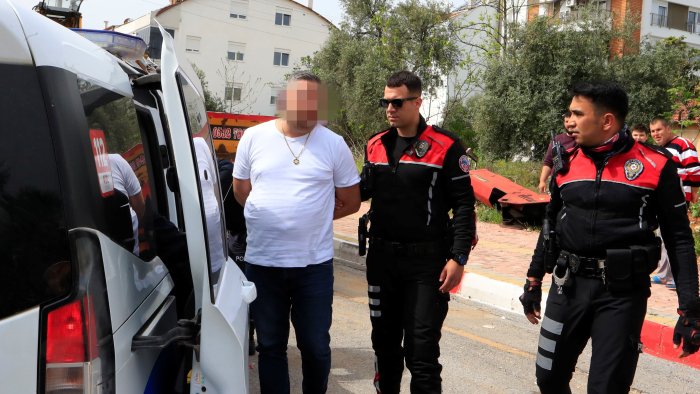 Polisin 'dur' ihtarına uymadı, 15 kilometrelik kovalamaca sonucu yakalandı